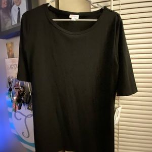 Plain Black Tee